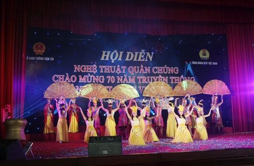 Khai mạc Hội diễn nghệ thuật quần chúng ngành GTVT khu vực phía Bắc